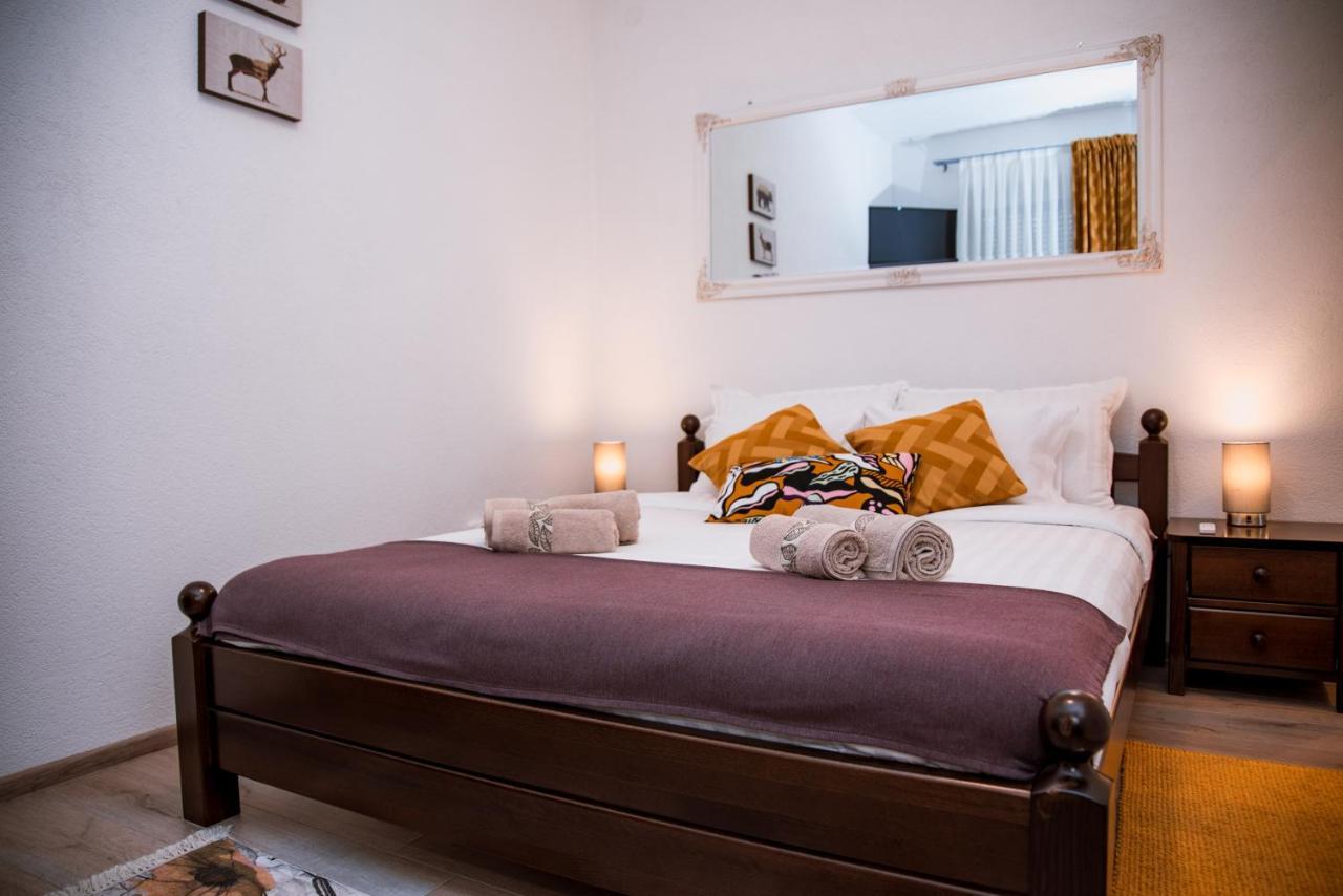 Guest House Mylan Licko Petrovo Selo Bagian luar foto